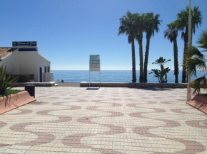 Apartment in first row to the sea, Almuñécar